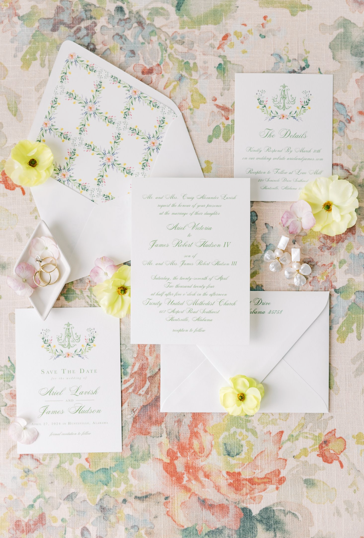 Ledgewood-Fine-Stationery-Wedding-Invitations-Floral