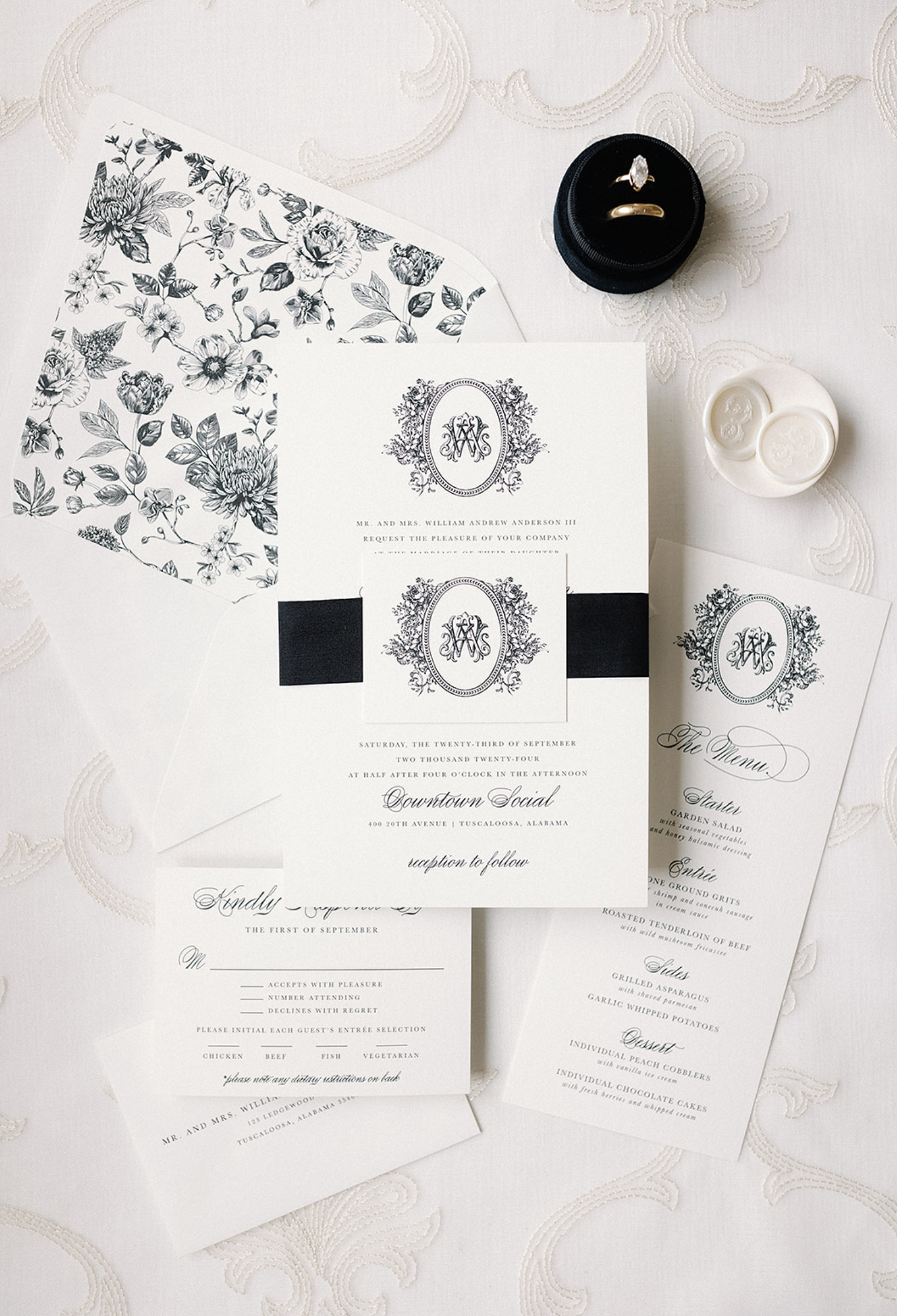 Ledgewood-Fine-Stationery-Black-And-White-Wedding-Invitations